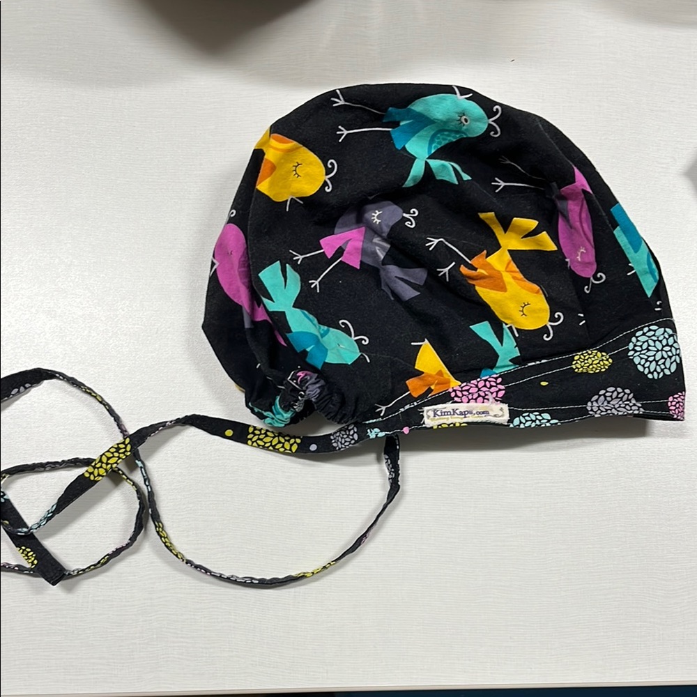 Kimkaps birdie scrub hat
